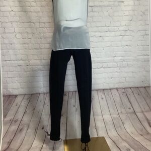1680. BCBG Black Leggings NWOT Size M